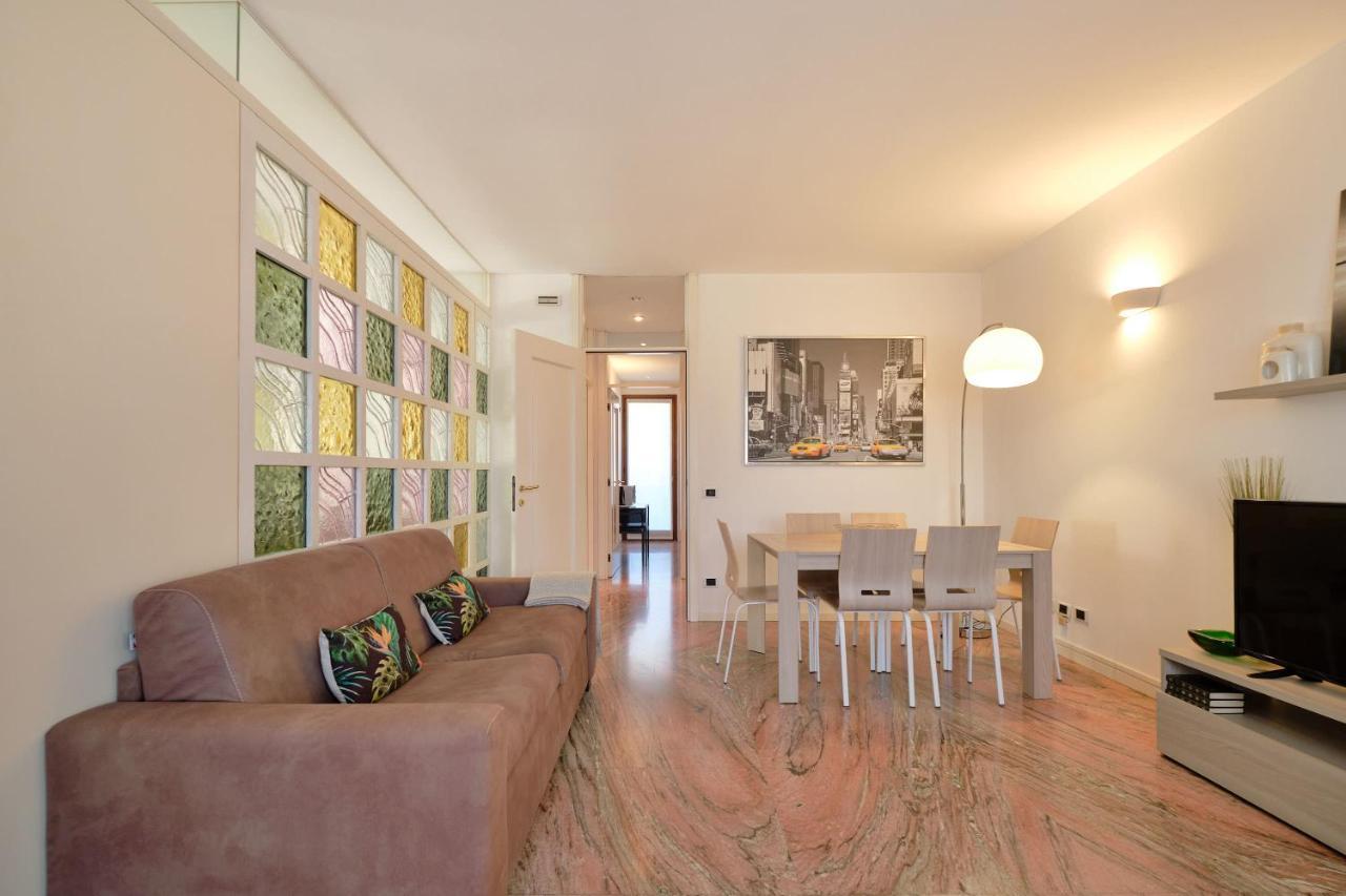 Apartmentsgarda - Gardalux Apartments Екстер'єр фото