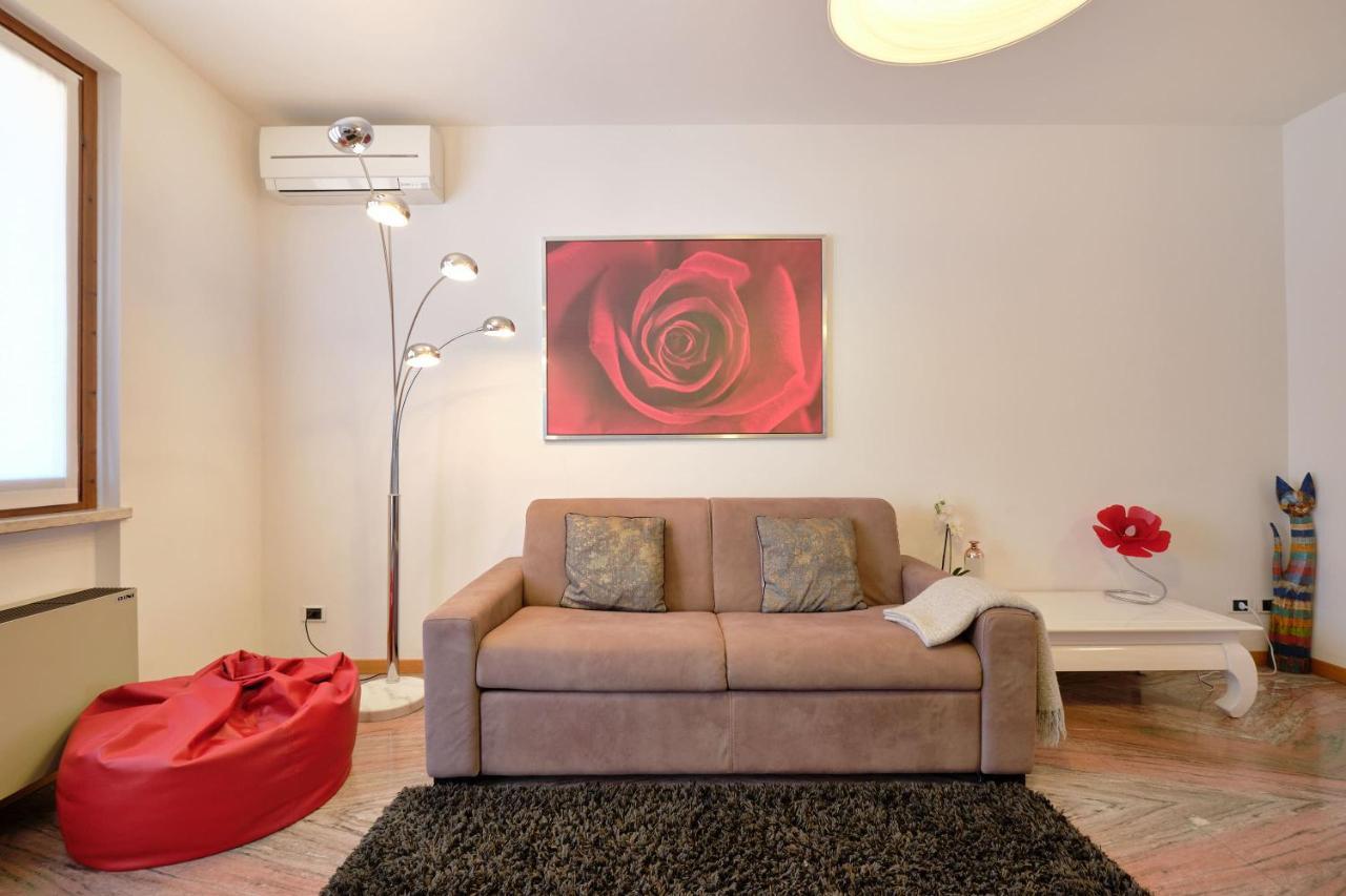 Apartmentsgarda - Gardalux Apartments Екстер'єр фото