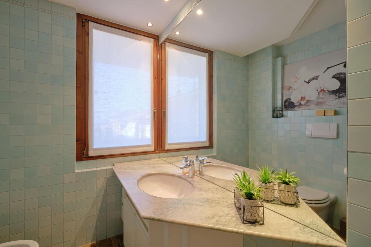 Apartmentsgarda - Gardalux Apartments Екстер'єр фото