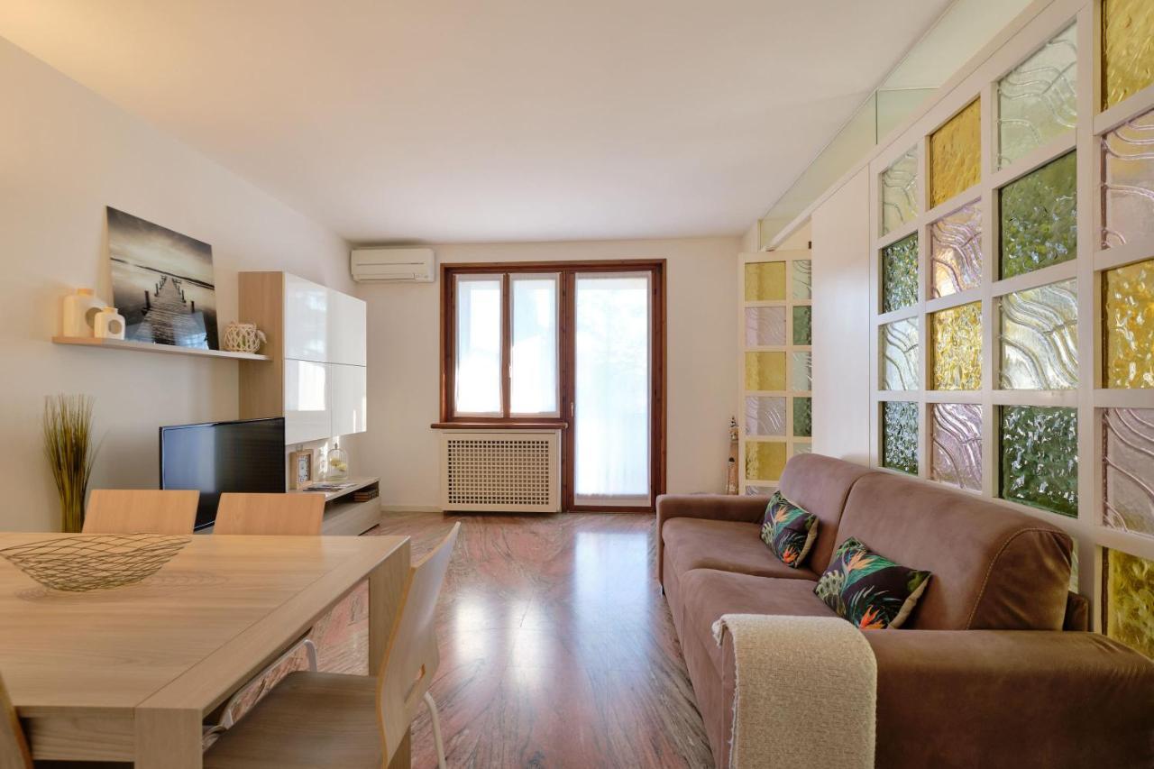 Apartmentsgarda - Gardalux Apartments Екстер'єр фото
