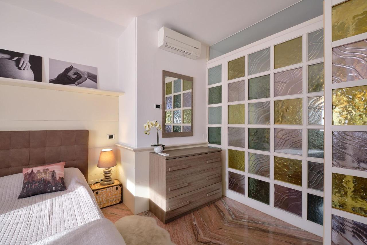 Apartmentsgarda - Gardalux Apartments Екстер'єр фото