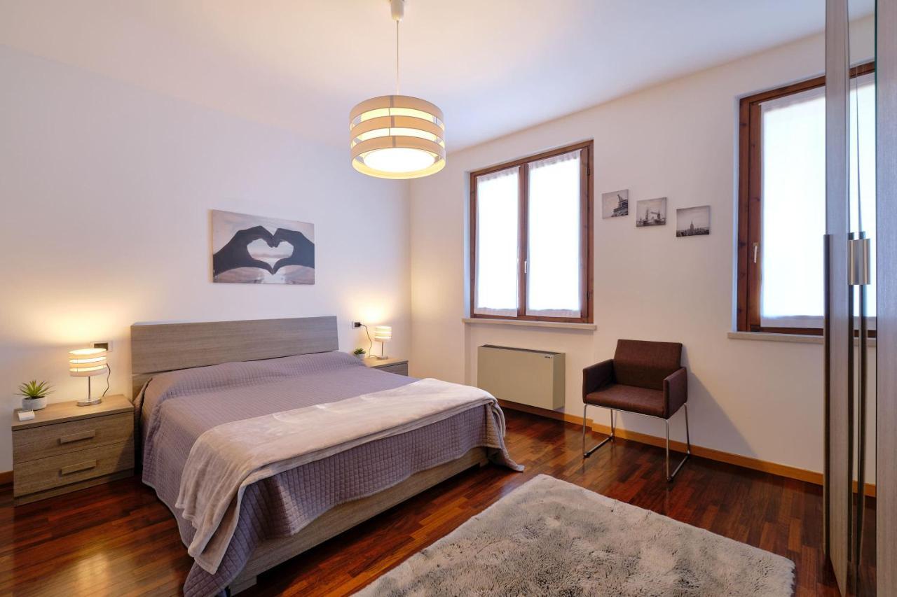 Apartmentsgarda - Gardalux Apartments Екстер'єр фото